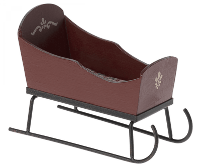 Mouse Sleigh Red