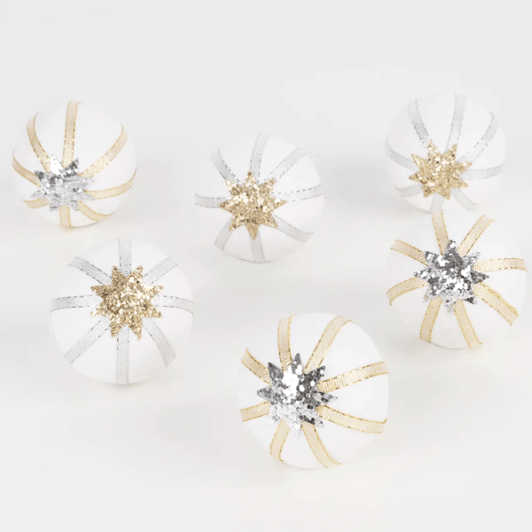 Gold & Silver Surprise Balls Set of 6