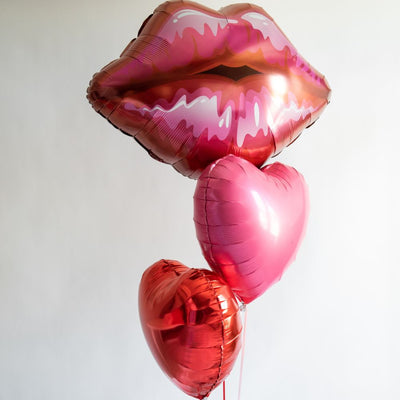 Balloon in a Box Kiss Me Bouquet